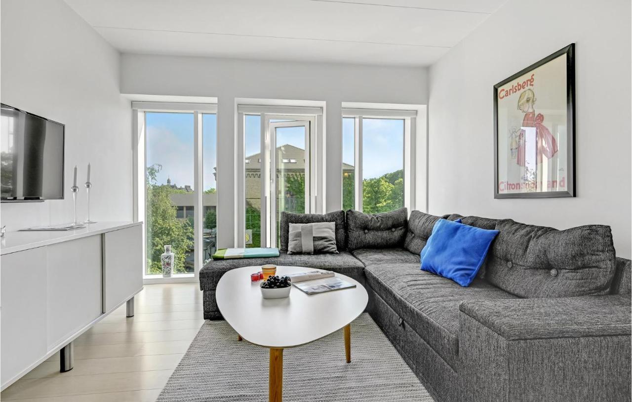 Gorgeous Apartment In Aarhus C With Wifi Luaran gambar