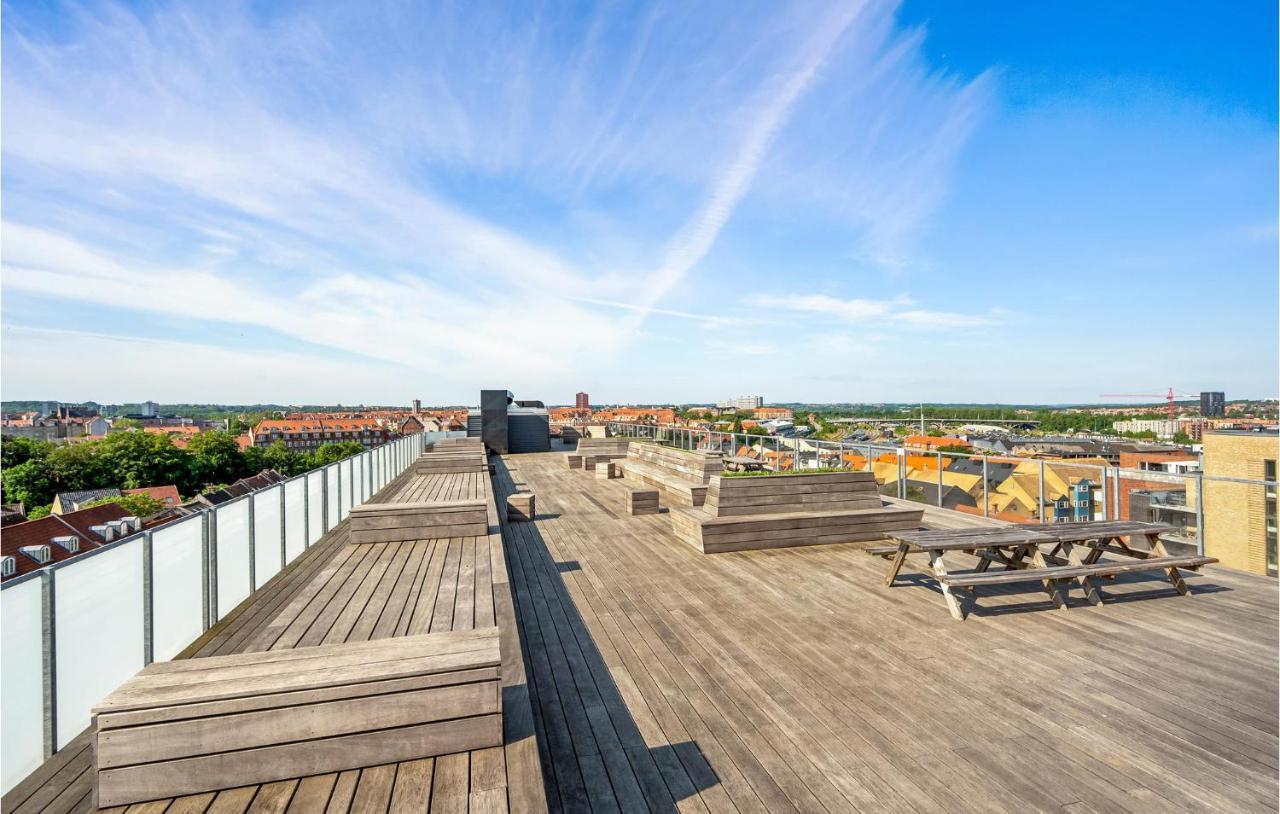 Gorgeous Apartment In Aarhus C With Wifi Luaran gambar