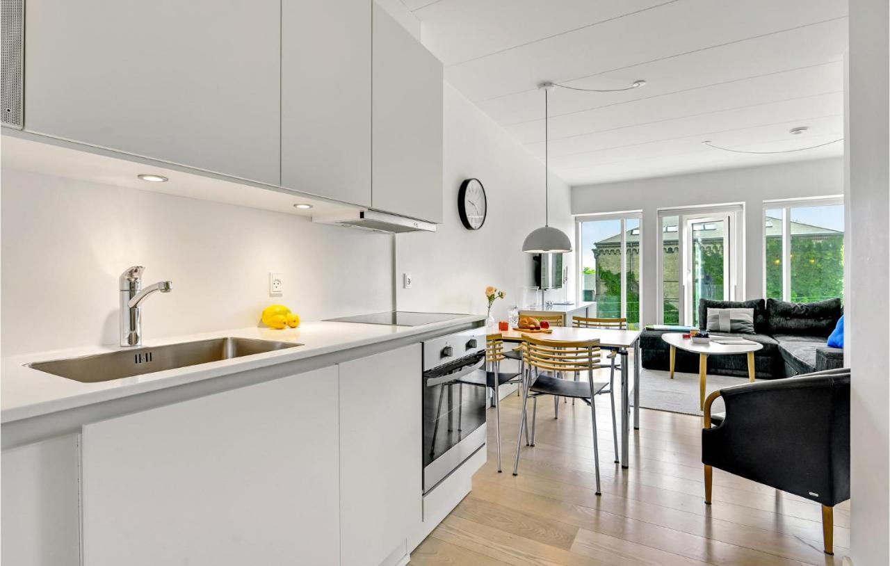 Gorgeous Apartment In Aarhus C With Wifi Luaran gambar