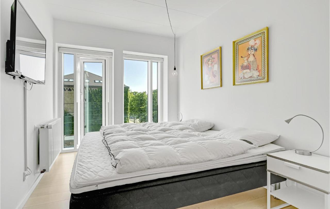 Gorgeous Apartment In Aarhus C With Wifi Luaran gambar