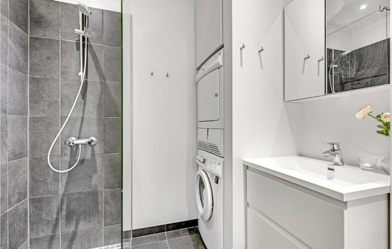 Gorgeous Apartment In Aarhus C With Wifi Luaran gambar